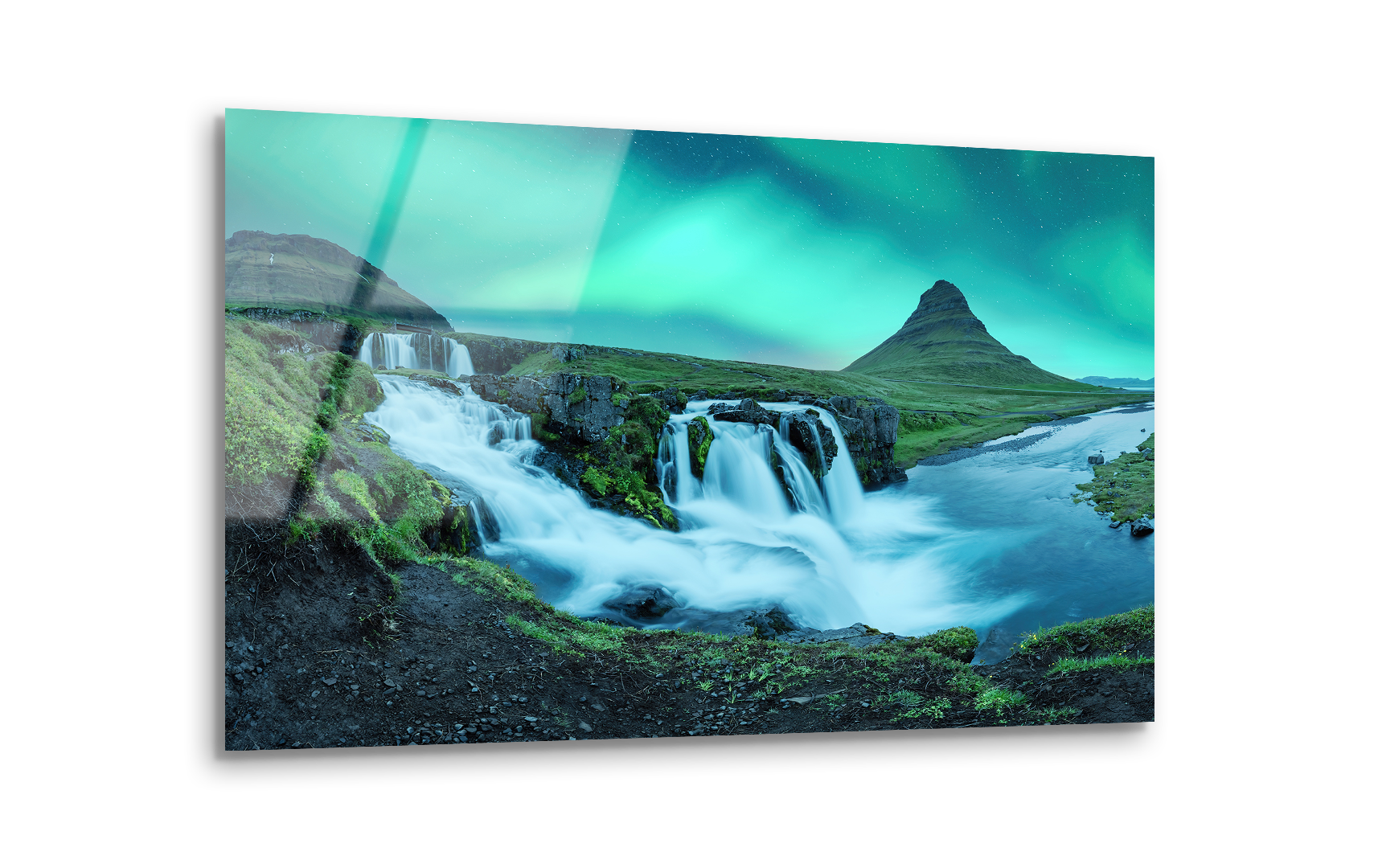 Northern Lights Over Kirkjufellsfoss | Premium HD Metal Wall Art - DezignArt