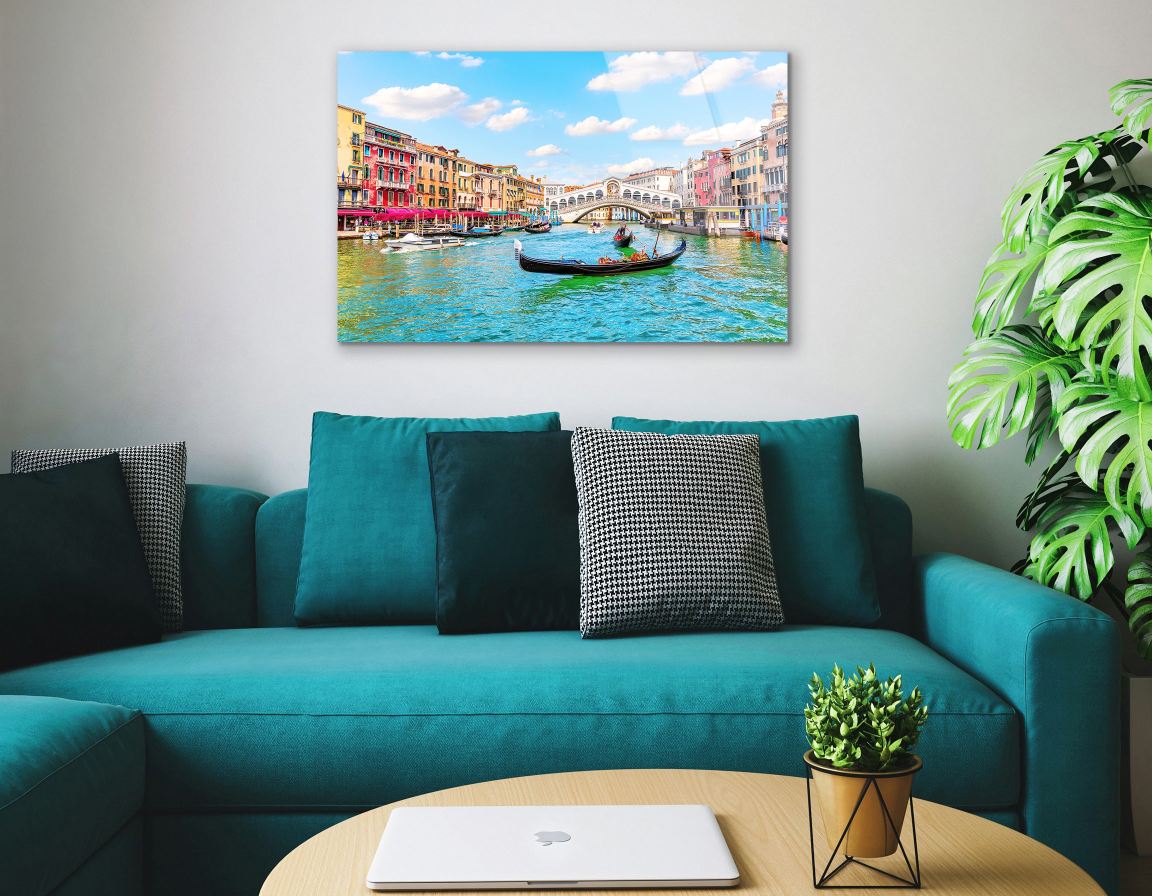 Gondolas at the Rialto Bridge, Venice | Premium HD Metal Wall Art